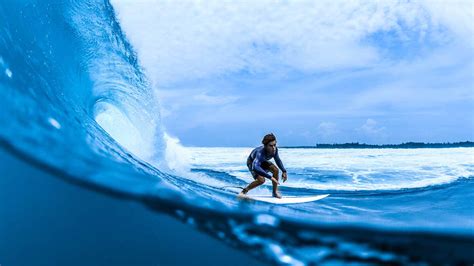 The Impact of Social Media on Surfing on the 2022 Sftlist